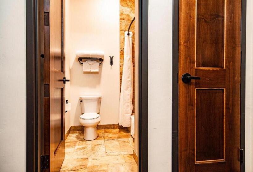Номер Superior, Elk Country Inn