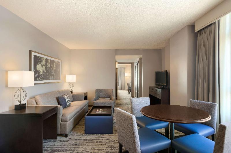 Люкс, Embassy Suites By Hilton Atlanta At Centennial Olympic Park
