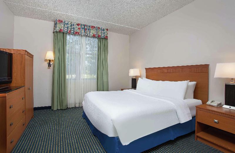 سوییت, Embassy Suites By Hilton Lexington/uk Coldstream