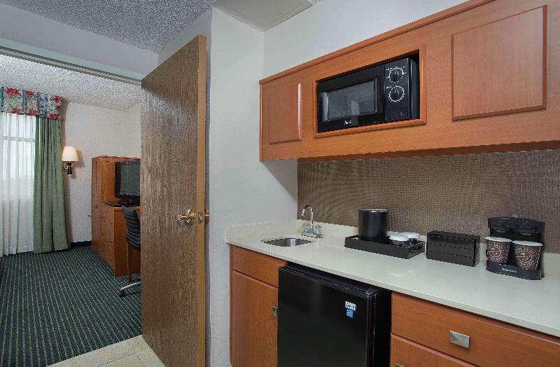 سوییت, Embassy Suites By Hilton Lexington/uk Coldstream