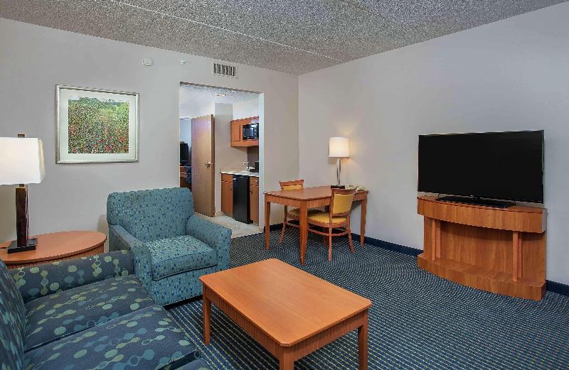سوئیت با تخت بزرگ, Embassy Suites By Hilton Lexington/uk Coldstream