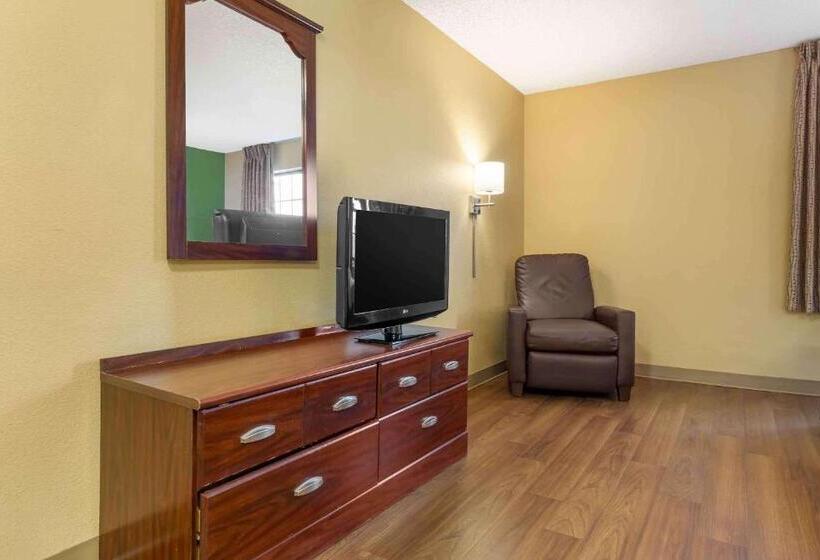 Студия Стандарт, Extended Stay America Suites  Seattle  Everett  North
