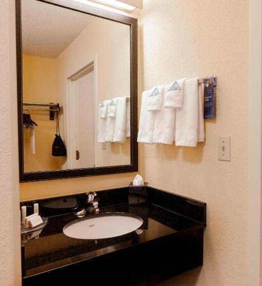 Номер Стандарт 2 Двуспальные Кровати, Fairfield Inn By Marriott Ponca City