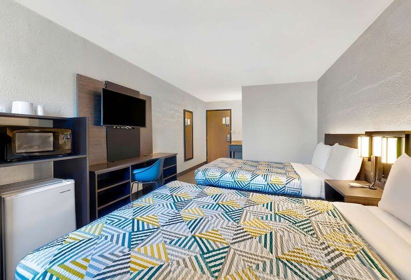 اتاق استاندارد با 2 تخت دوبل, Motel 6cedar Rapids, Ia  Airport