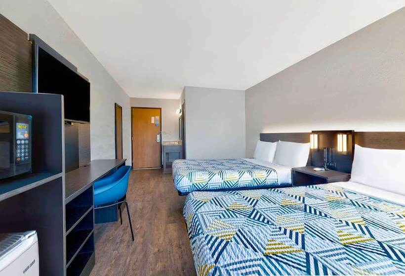 اتاق استاندارد با 2 تخت دوبل, Motel 6cedar Rapids, Ia  Airport