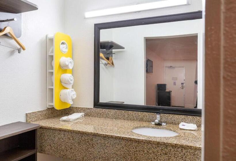 Номер Deluxe, Motel 6 Houston, Tx  East
