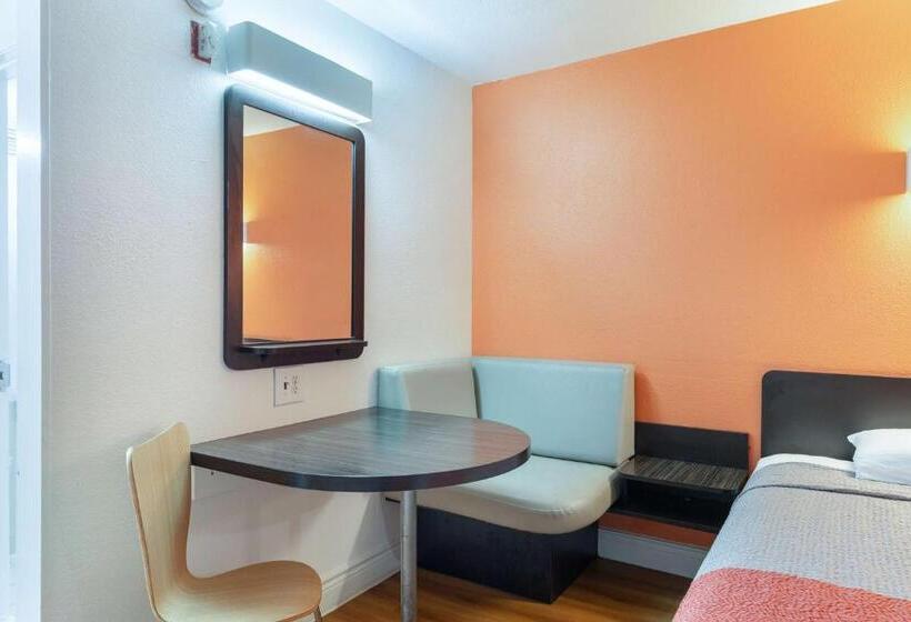 Четырехместный Номер Стандарт, Motel 6 Houston, Tx  East