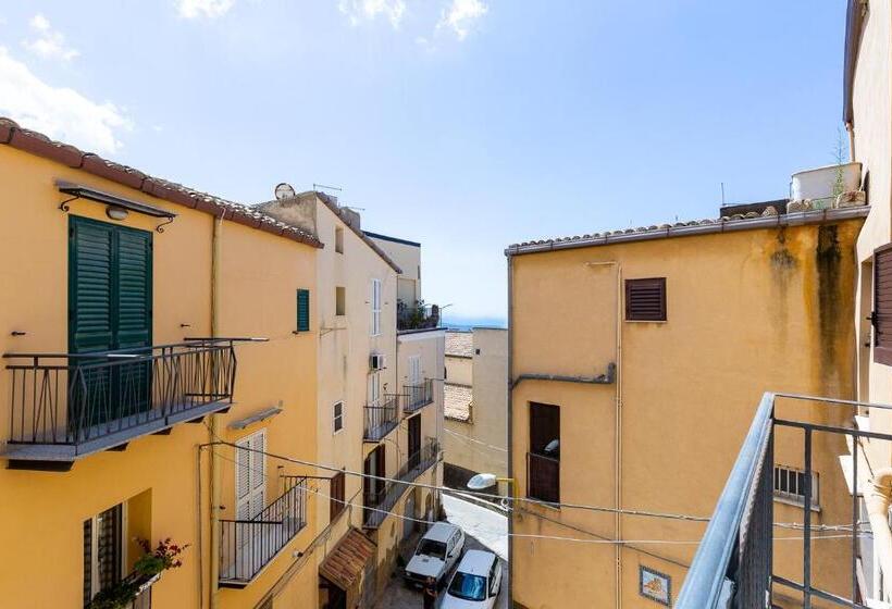 Номер Стандарт с Балконом, Bnb Sant Alfonso