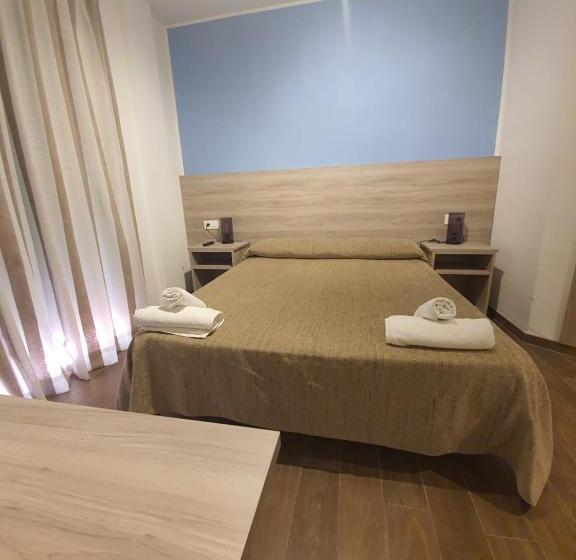 Номер Deluxe, Pensió Costa Brava