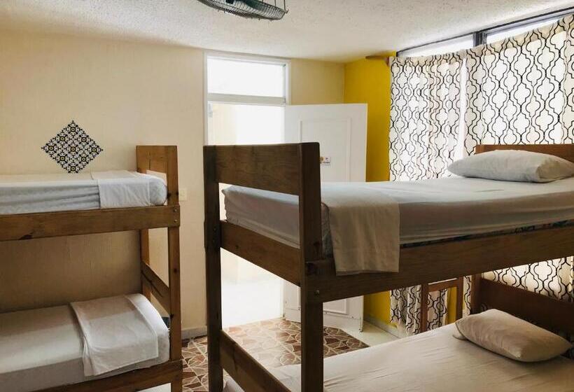 Vuode Makuusalissa, Casa Bugambilias Cancun   Hostel