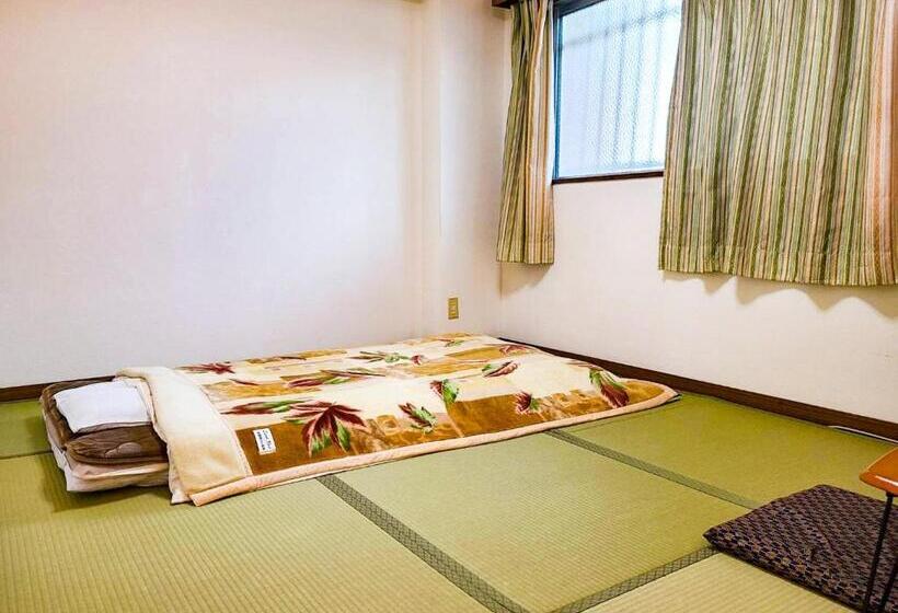 اتاق استاندارد چهار تخته, Weekly Hotel Kokura