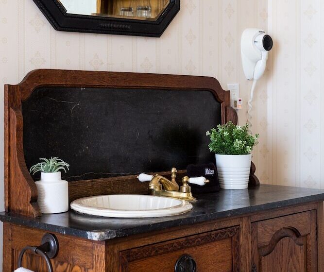 Номер Superior, Garden Street Inn Downtown San Luis Obispo, A Kirkwood Collection