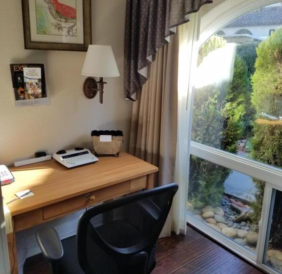 Номер Стандарт, Los Gatos Garden Inn