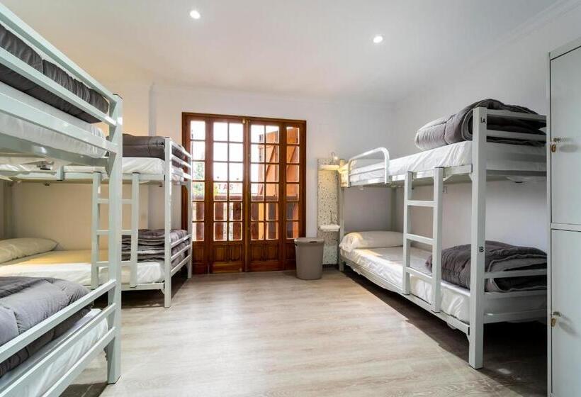 패밀리 룸, Albergue Mirador De Pedrouzo