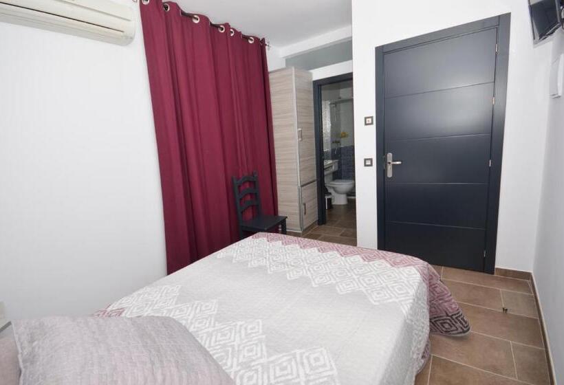 Economy-huone, Hostal Maria Jose