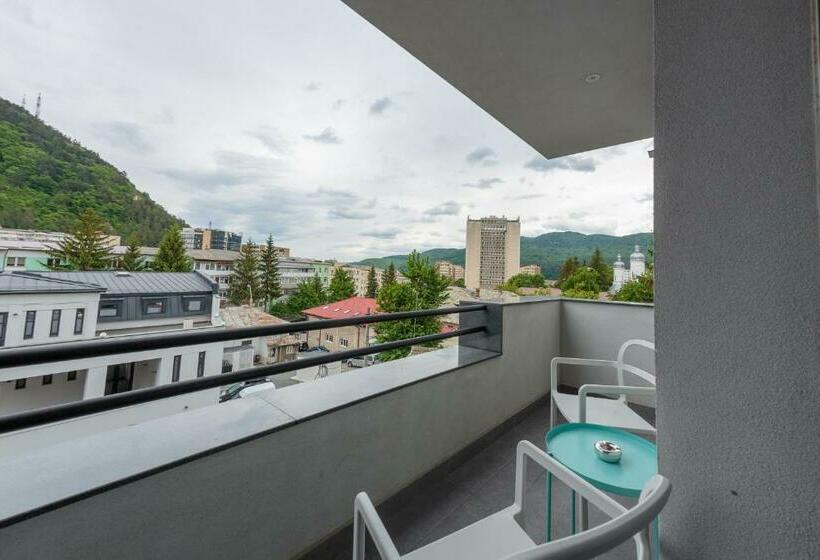 דירת חדר דלוקס, Atlas Apart