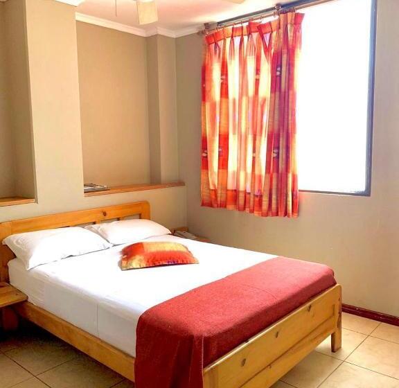 Quarto Estandar Individual, Hostal Quil