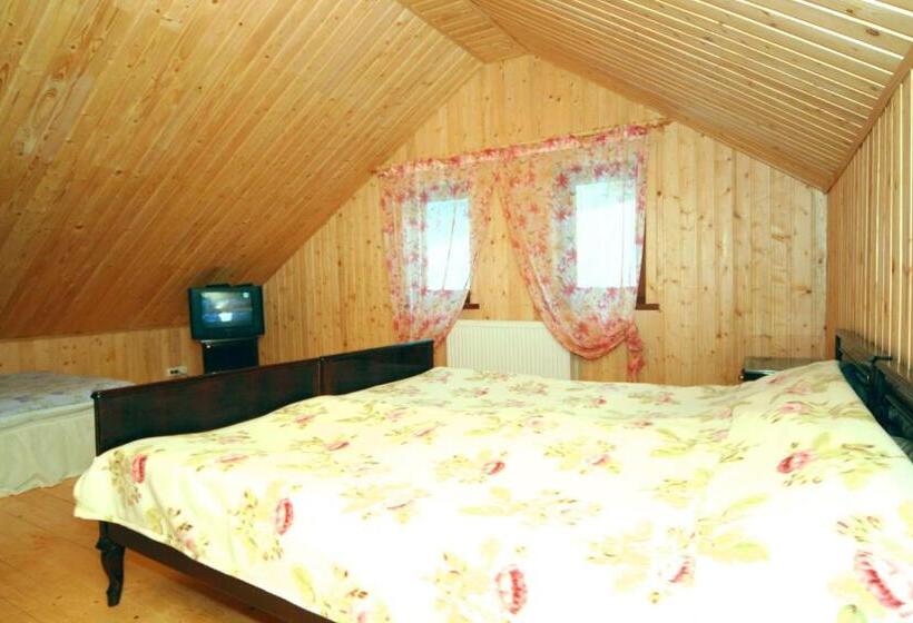 اتاق خانوادگی, гостьовий дім Tauer