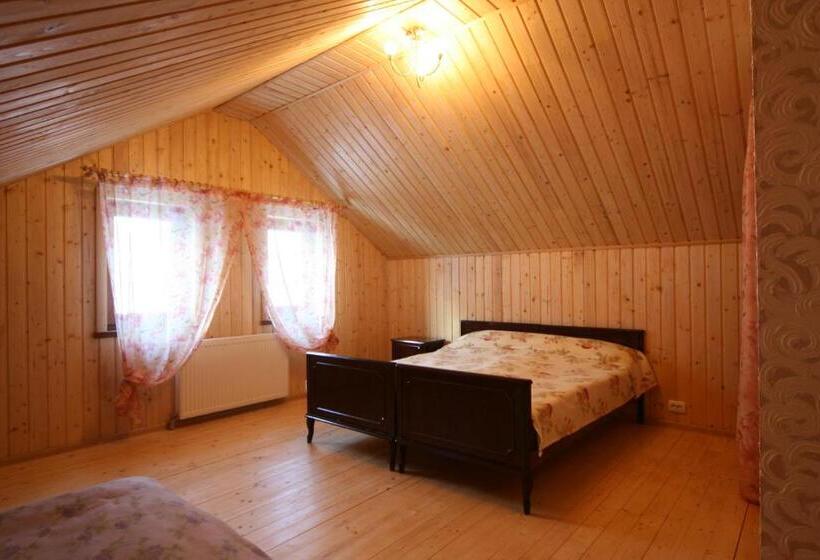اتاق خانوادگی, гостьовий дім Tauer