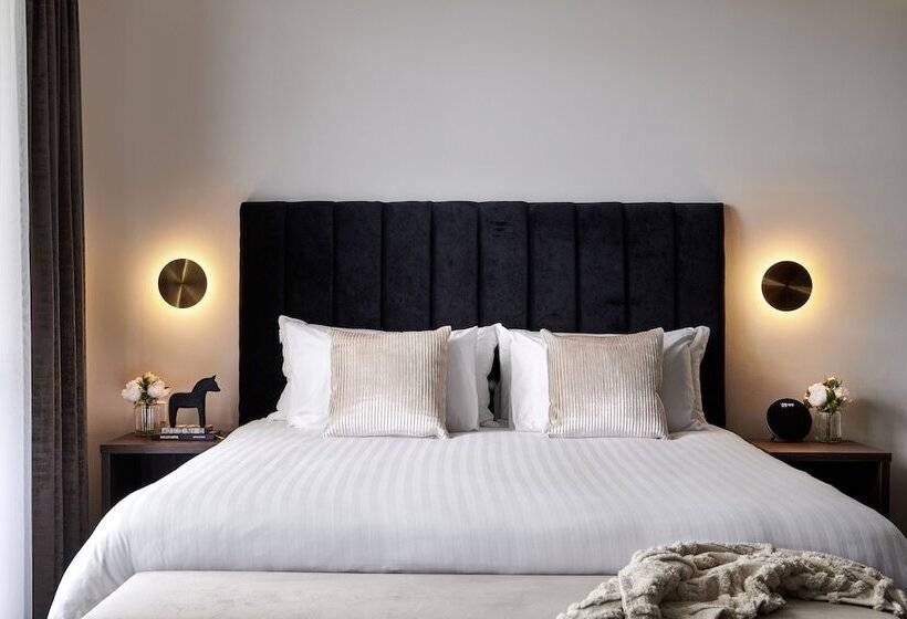 Номер Премиум Вид на Город, Crowne Plaza Sydney Burwood, An Ihg