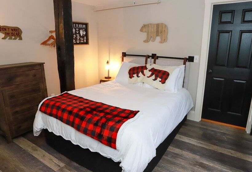 استودیوی استاندارد, Gunstock Inn & Suites