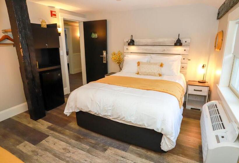 اتاق استاندارد, Gunstock Inn & Suites
