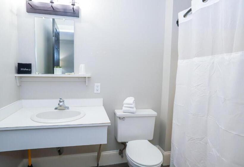اتاق استاندارد با تخت بزرگ, Gunstock Inn & Suites