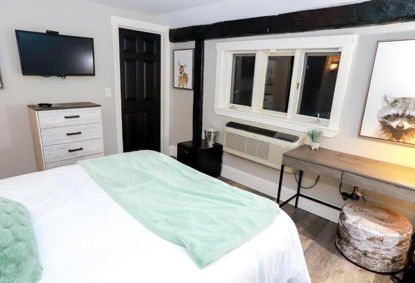 اتاق استاندارد با چشم‌انداز, Gunstock Inn & Suites