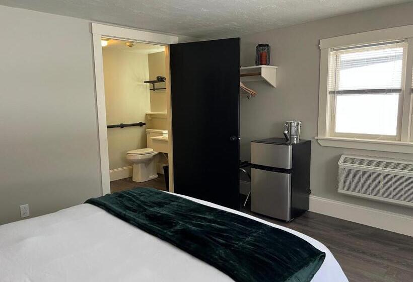 اتاق استاندارد با تخت دوبل, Gunstock Inn & Suites