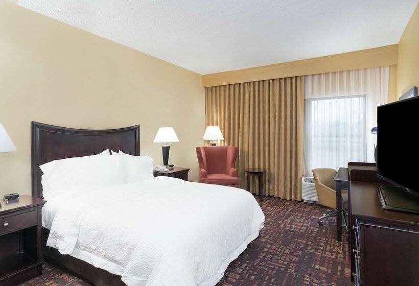 身障者適用スタンダードルーム, Hampton Inn Corydon