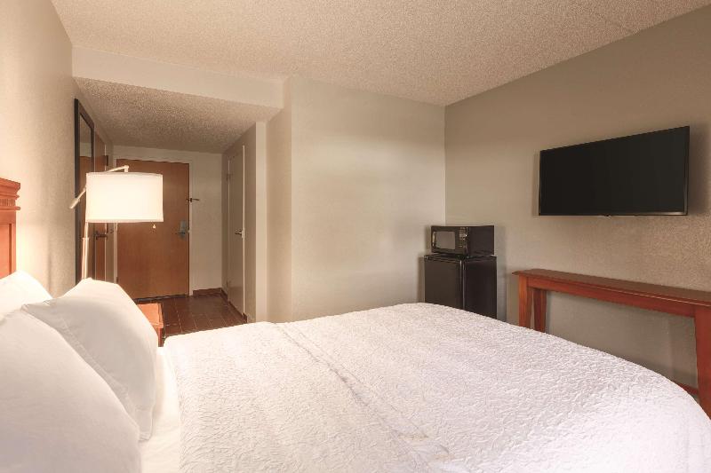 اتاق استاندارد, Hampton Inn Des Moinesairport