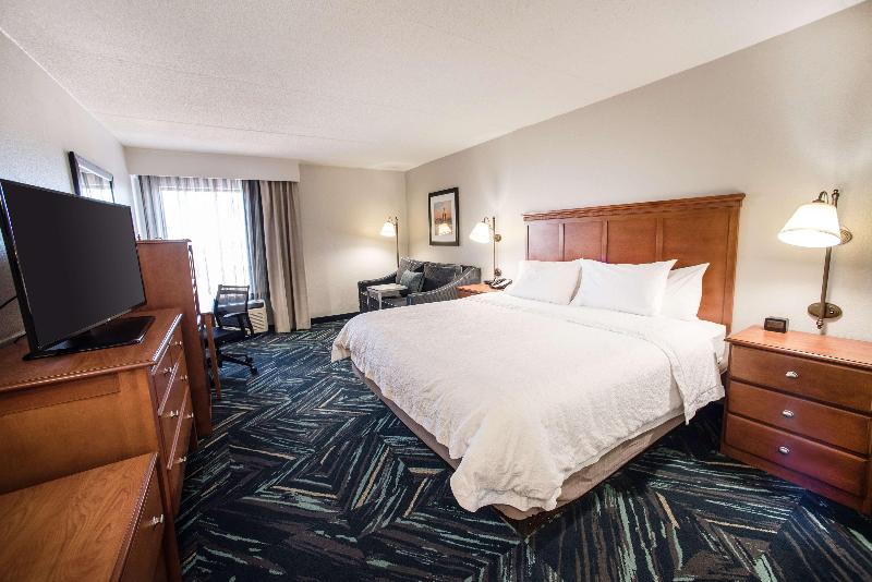 Стандартный Номер Кровать Кинг, Hampton Inn Louisville North/clarksville