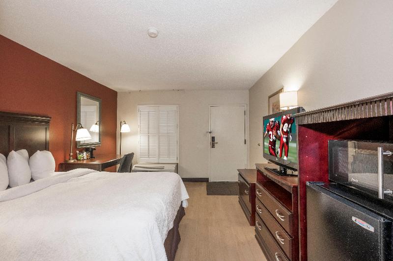 Номер Superior, Red Roof Inn Tupelo