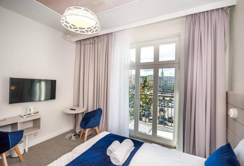 Номер Deluxe с Балконом, Gdynia Boutique