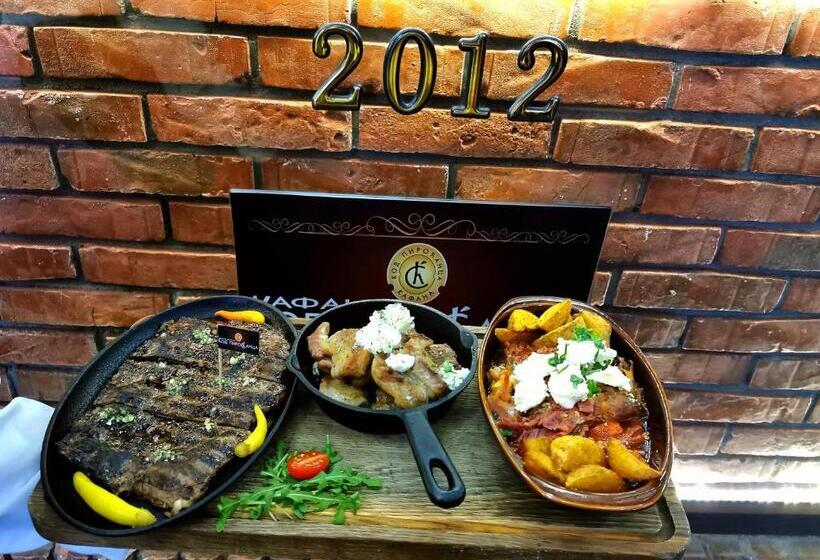 اتاق لوکس چهار تخته, Pirocanac Rooms & Restaurant