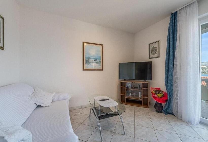 آپارتمان 1 خوابه با بالکن, Apartments Buljan