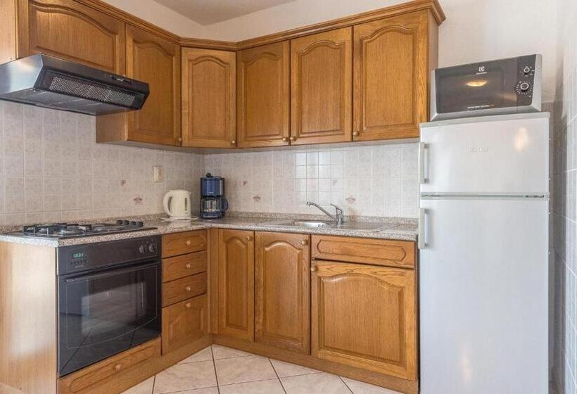 آپارتمان 1 خوابه با بالکن, Apartments Buljan