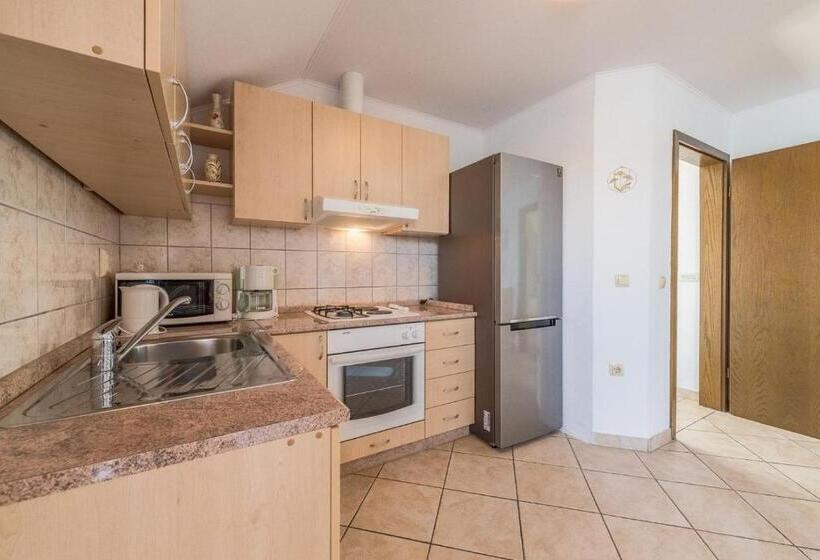 آپارتمان 1 خوابه با چشم‌انداز دریا, Apartments Buljan