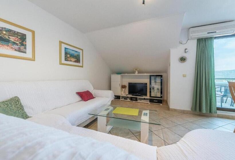 آپارتمان 1 خوابه با چشم‌انداز دریا, Apartments Buljan