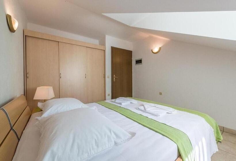 آپارتمان 1 خوابه با چشم‌انداز دریا, Apartments Buljan