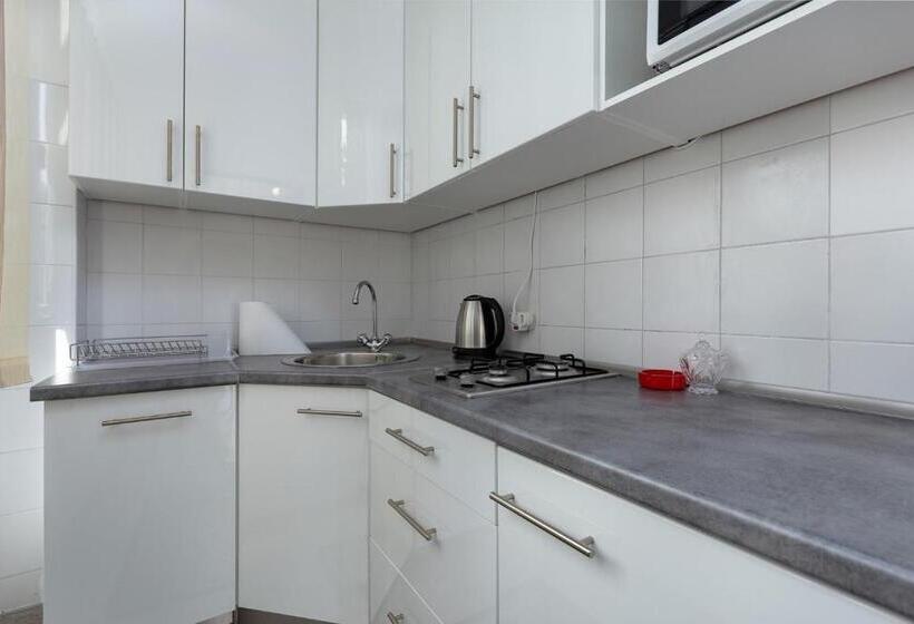 آپارتمان 1 خوابه, Apartments Smaila