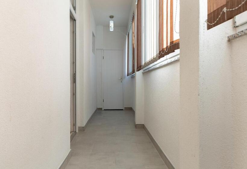 آپارتمان 2 خوابه, Apartments Smaila