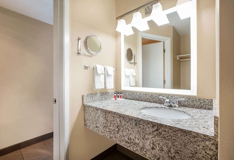 اتاق استاندارد برای معلولان, Baymont By Wyndham Tricities/kennewick Wa
