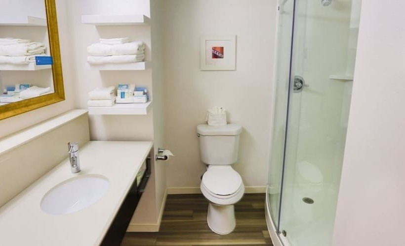 Lakosztály, Hampton Inn & Suites Nashvilleairport