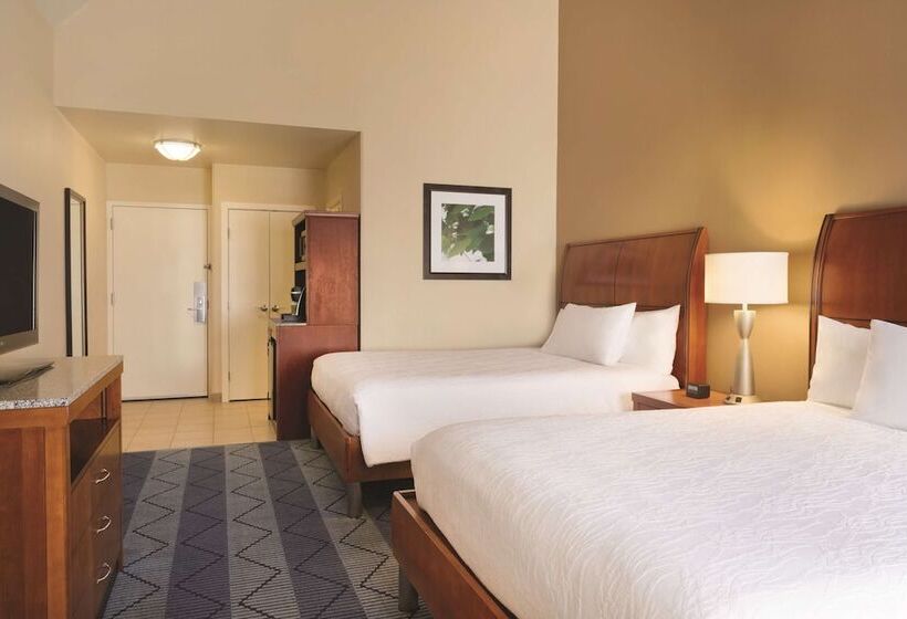 Номер Deluxe, Hilton Garden Inn Lancaster