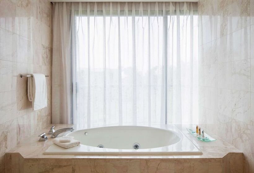 프레지덴셜 스위트, Hilton Waikoloa Village