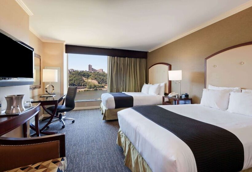 اتاق استاندارد با 2 تخت دوبل, Wyndham Grand Pittsburgh