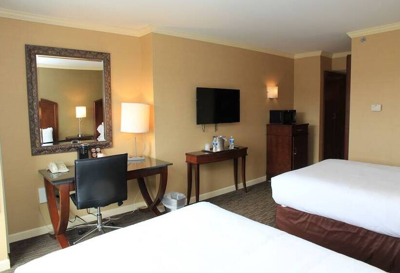 اتاق لوکس, Wyndham Grand Pittsburgh