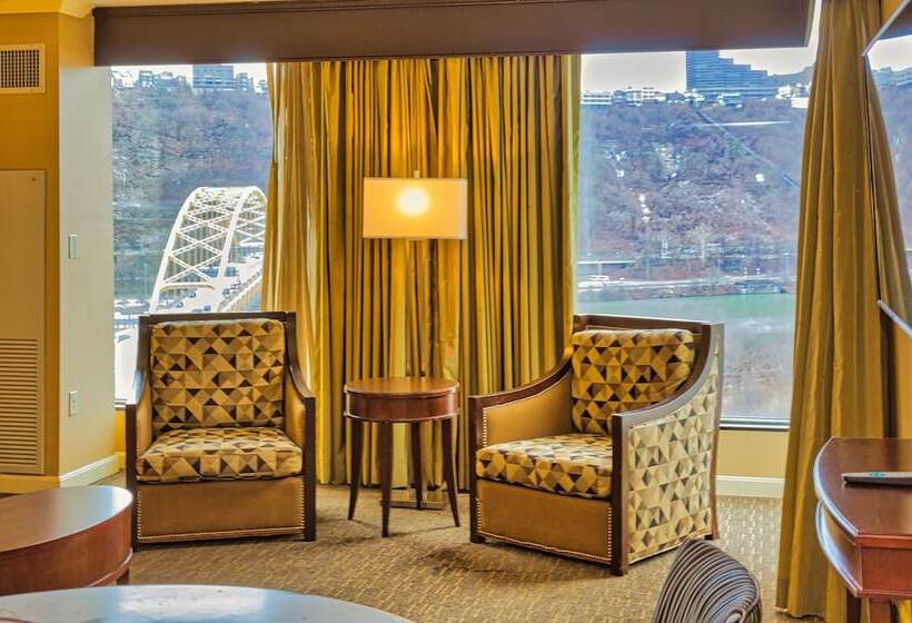 سوییت, Wyndham Grand Pittsburgh