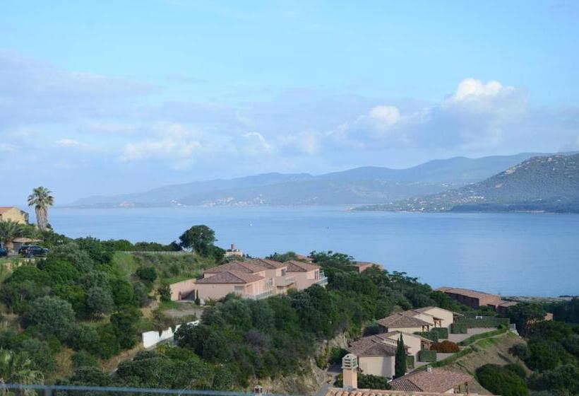 اتاق استاندارد با چشم‌انداز دریا, Casa Mare E Vista